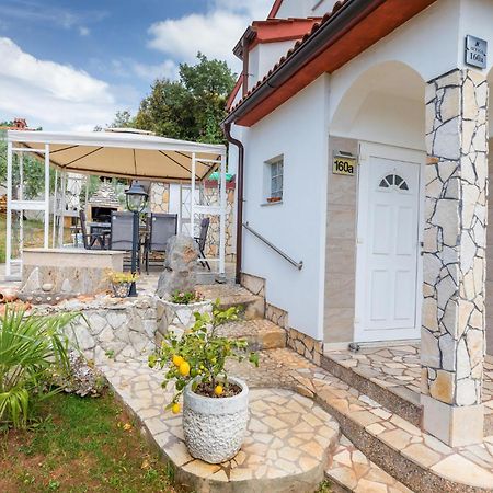 Beautiful Apartment In Barbariga With Kitchen 외부 사진