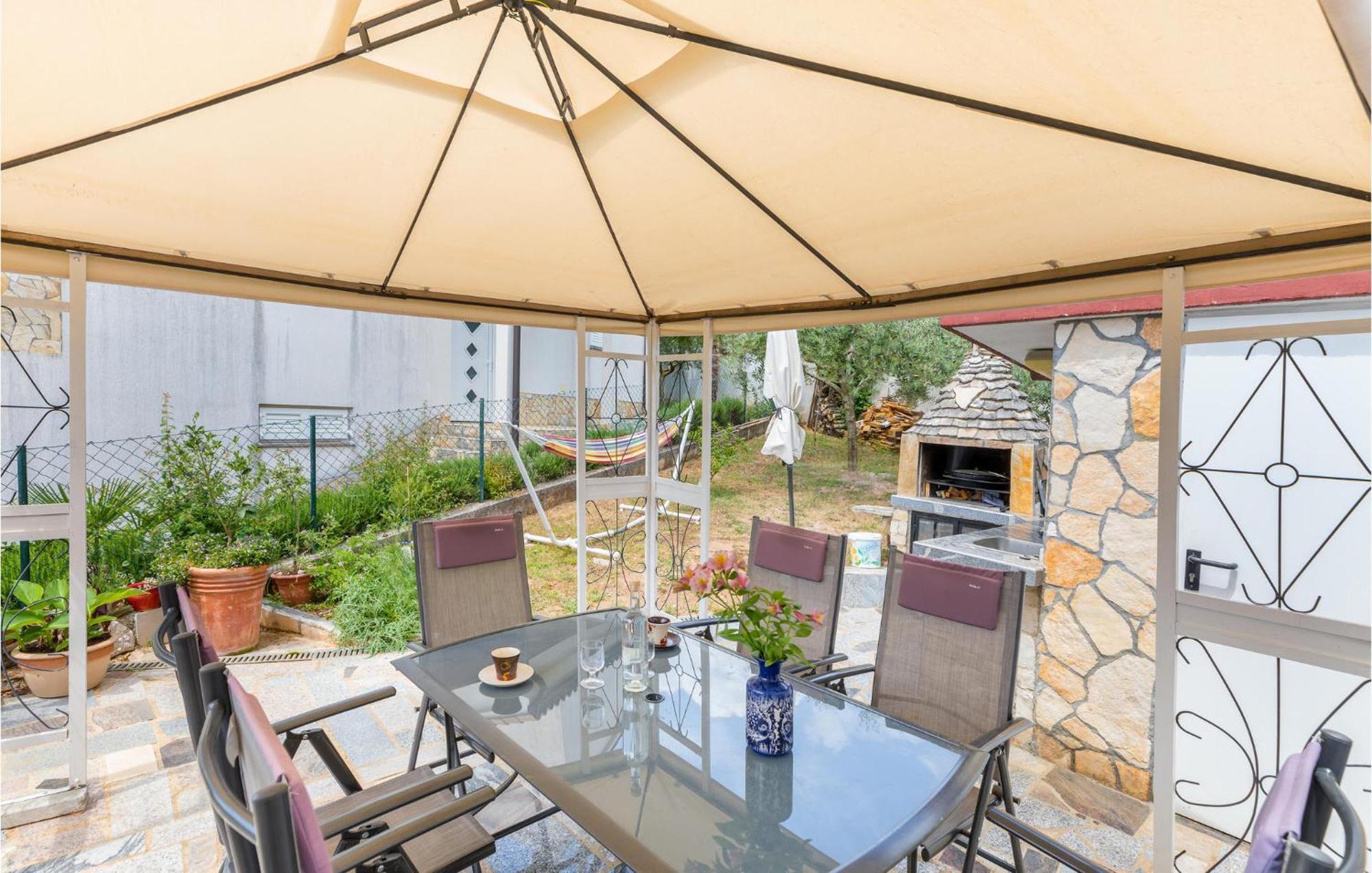 Beautiful Apartment In Barbariga With Kitchen 외부 사진
