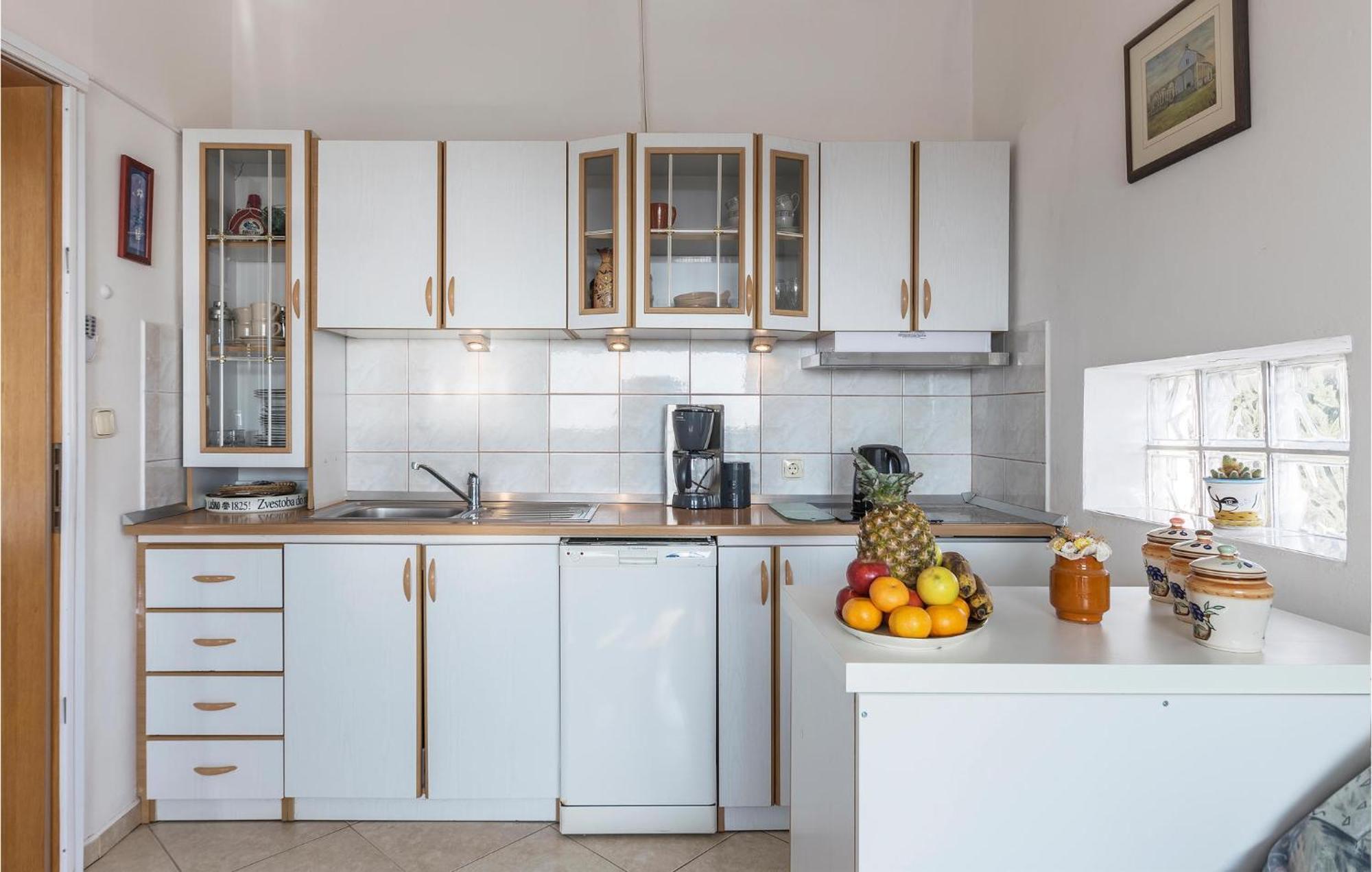 Beautiful Apartment In Barbariga With Kitchen 외부 사진